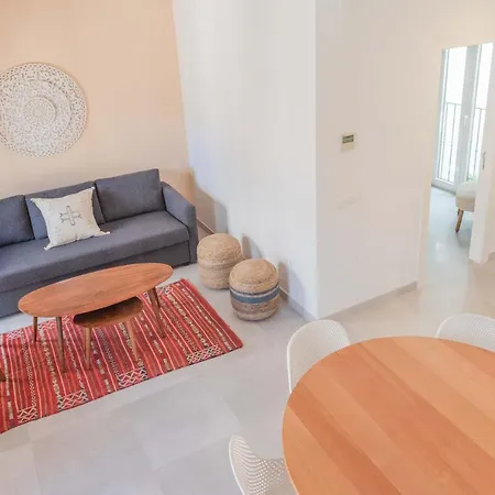 Penthouse & Private Rooftop In The Heart Of By Rems *