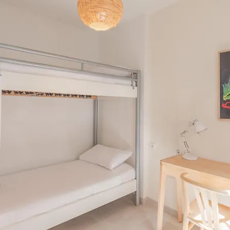 Penthouse & Private Rooftop In The Heart Of By Rems