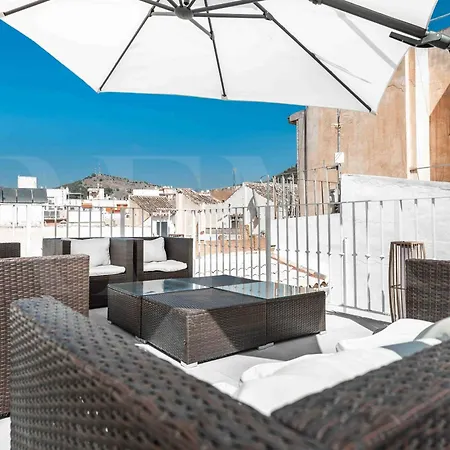 Apartment Penthouse & Private Rooftop In The Heart Of By Rems *