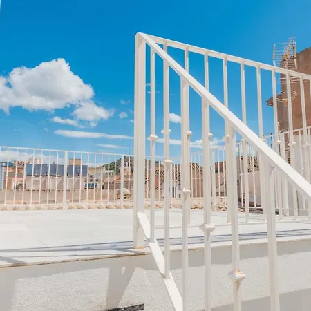 Penthouse & Private Rooftop In The Heart Of By Rems Appartement *